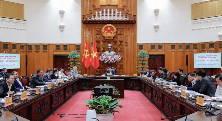 thu-tuong-trung-tam-tai-chinh.png