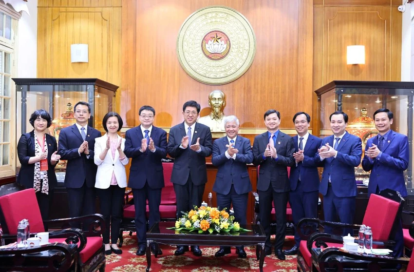 do-van-chien--trung-quóc.jpg