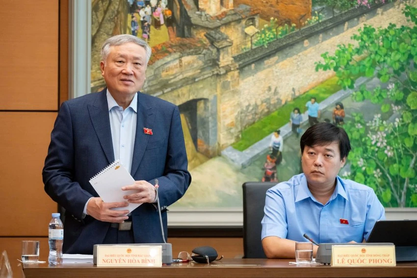 quoc-hoi-nguyen-hoa-binh-to-1.jpg