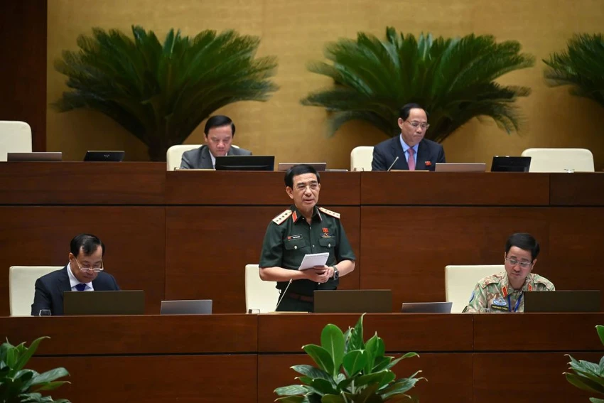 gin-giu-hoa-binh-phan-van-giang-giai-trinh.jpg