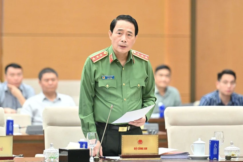 thi-hanh-an-le-quoc-hung-1.jpg