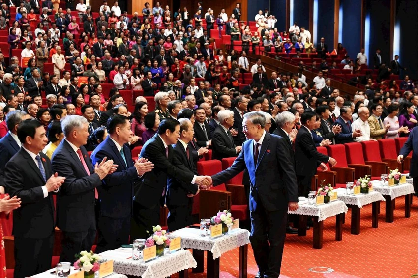 tong-bi-thu-to-lam-1.jpg