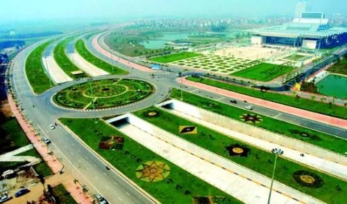 Thành phố Hà Nội đang đề xuất thu thêm phí các phương tiện khi lưu thông qua Đại lộ Thăng Long Thành phố Hà Nội đang đề xuất thu thêm phí các phương tiện khi lưu thông qua Đại lộ Thăng Long