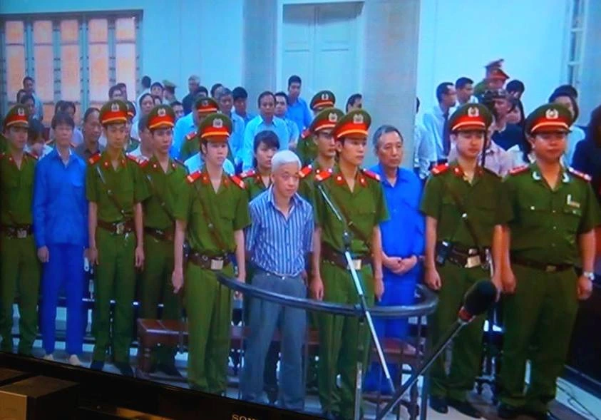 Hoãn phiên tòa xét xử bầu Kiên và đồng phạm ảnh 8 Hoãn phiên tòa xét xử bầu Kiên và đồng phạm ảnh 8