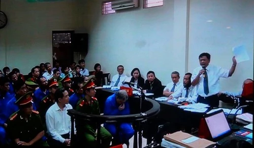 Vụ án Dương Chí Dũng: VKS đề nghị nâng hình phạt, luật sư yêu cầu hủy án ảnh 4 Vụ án Dương Chí Dũng: VKS đề nghị nâng hình phạt, luật sư yêu cầu hủy án ảnh 4