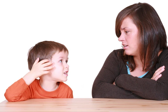 Các lỗi tày đình cha mẹ thường hay mắc phải khi dạy con 1