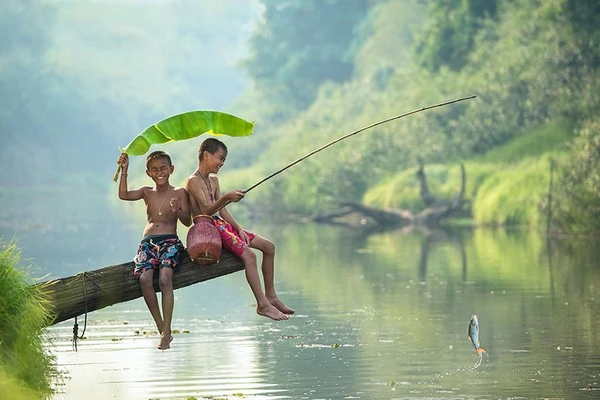 Chùm ảnh tuyệt đẹp về tuổi thơ của trẻ em trên toàn thế giới ảnh 16