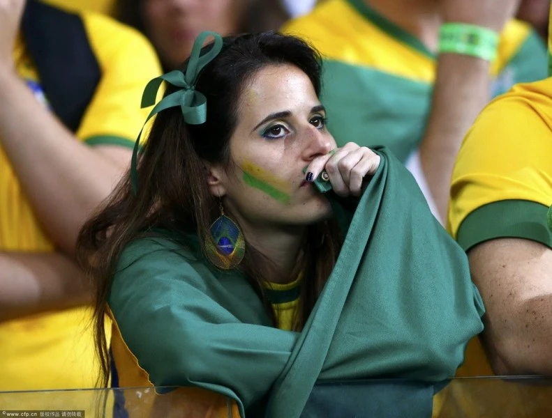 CĐV Brazil gào khóc thảm thiết vì đội nhà thua sốc ảnh 8