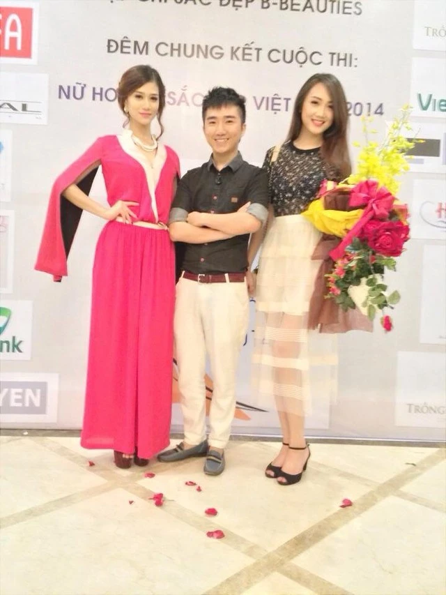 Người đẹp 'Nữ hoàng sắc đẹp Việt Nam' ném danh hiệu vào xe rác ảnh 5