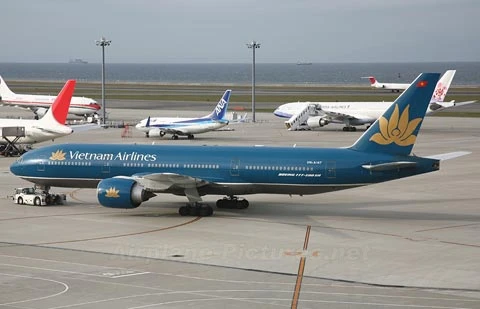 Vietnam Airlines bồi thường cho khách vì chậm, hủy chuyến ảnh 1 - 1