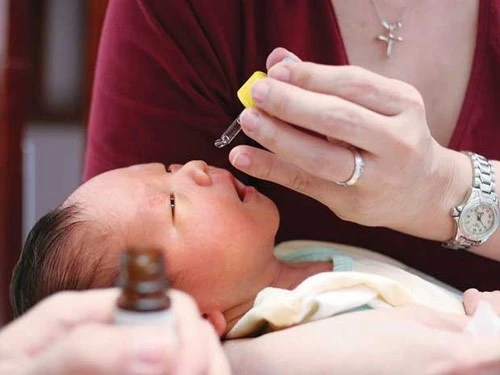 Trẻ bị sổ mũi là nỗi lo của nhiều cha mẹ
