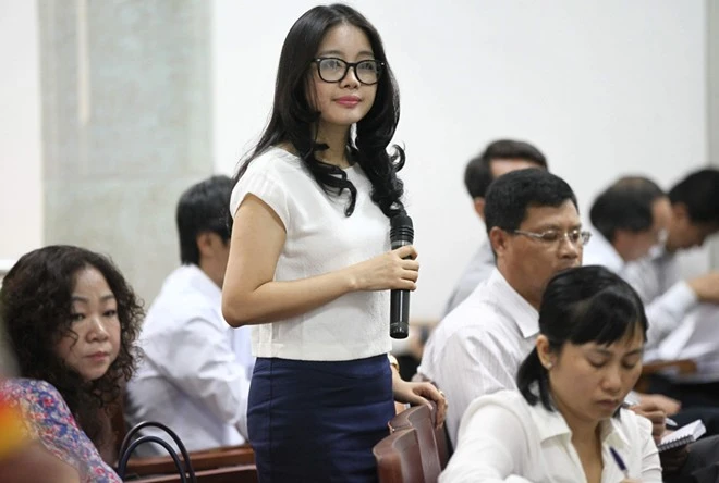 Nụ cười xinh đẹp của người phụ nữ bầu Kiên “cấm ai động đến“ ảnh 12 Nụ cười xinh đẹp của người phụ nữ bầu Kiên “cấm ai động đến“ ảnh 12