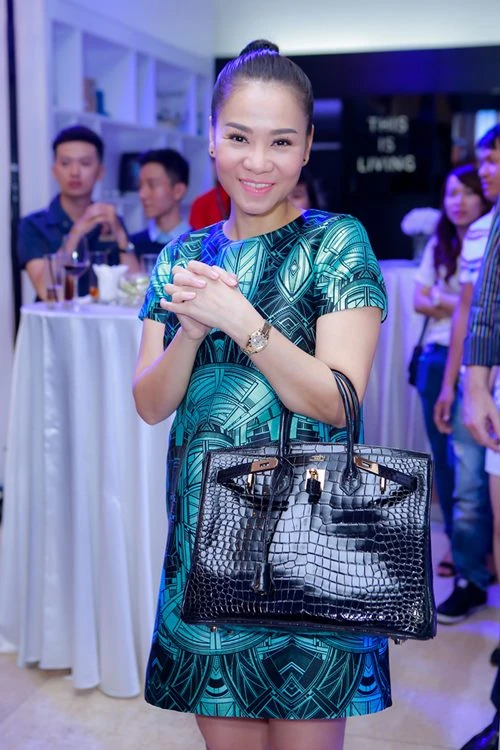 Thu Minh gây chú ý với túi Hermes 1,6 tỷ mới tậu ảnh 3 - 3