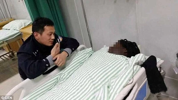 Chàng trai Mỹ suýt chết cóng vì bay sang Trung Quốc tỏ tình và bị từ chối ảnh 3