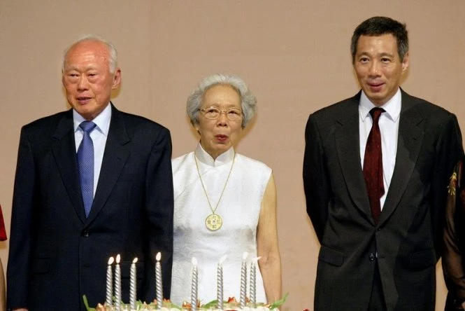 Ông Lý Quang Diệu, phu nhân Kha Ngọc Chi và con trai Lý Hiển Long - Ảnh: Tributes Ông Lý Quang Diệu, phu nhân Kha Ngọc Chi và con trai Lý Hiển Long - Ảnh: Tributes