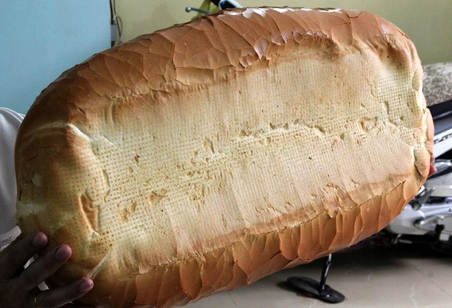 Chiêm ngưỡng ổ bánh mì nặng gần 2 kg giá 70.000 đồng ở Sài Gòn ảnh 9 Chiêm ngưỡng ổ bánh mì nặng gần 2 kg giá 70.000 đồng ở Sài Gòn ảnh 9