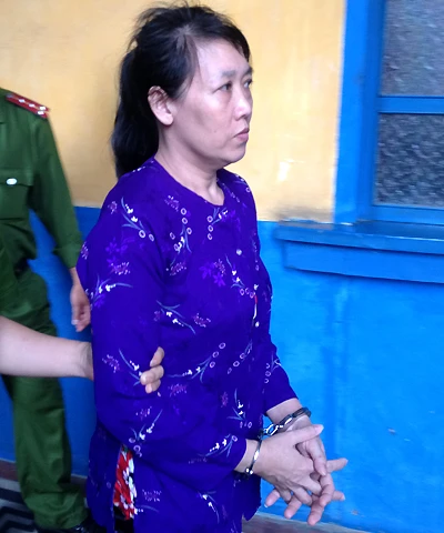 Tòa phúc thẩm không chấp nhận đơn xin giảm nhẹ hình phạt của bị cáo Giang. Ảnh:Bình Nguyên. bi-kich-4688-1429247218.jpg