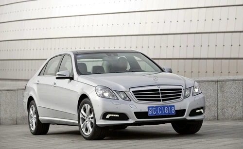 mercedes-benz-e-class-l-100311-6099-9749