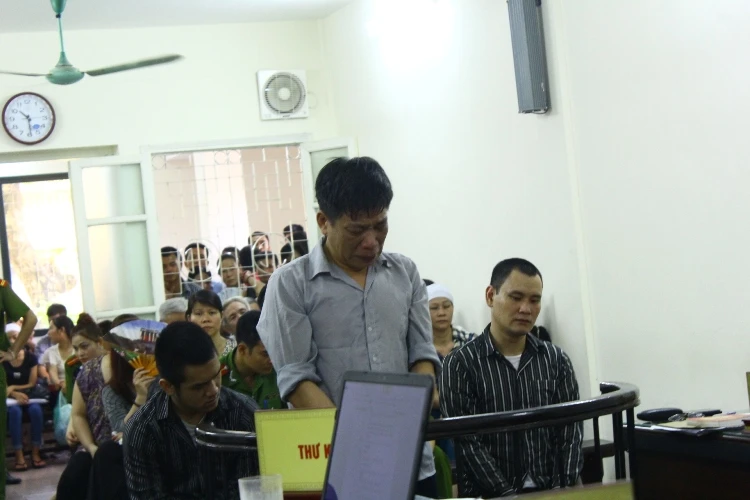 Tuyên án nguyên Phó ban tổ chức Cầu Giấy thuê giết người ảnh 2 Tuyên án nguyên Phó ban tổ chức Cầu Giấy thuê giết người ảnh 2