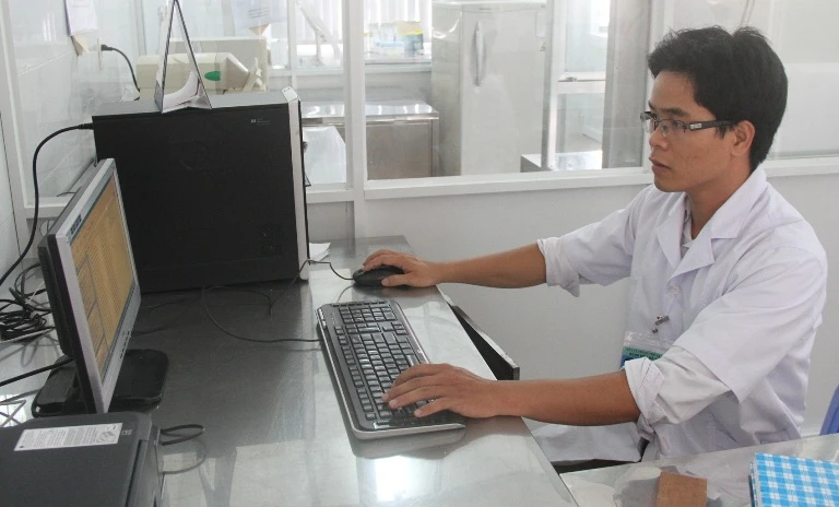 Hoãn xử phúc thẩm vụ UBND Đà Nẵng kiện nhân tài ảnh 1 Hoãn xử phúc thẩm vụ UBND Đà Nẵng kiện nhân tài ảnh 1