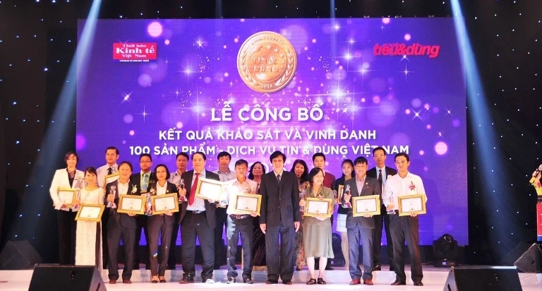Vinamilk tiếp tục nhận giải thưởng Tin và dùng ảnh 1 Vinamilk tiếp tục nhận giải thưởng Tin và dùng ảnh 1