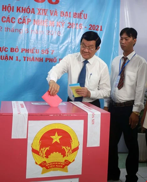 Chùm ảnh: Lãnh đạo Đảng, Nhà nước đi bầu cử ảnh 5 Chùm ảnh: Lãnh đạo Đảng, Nhà nước đi bầu cử ảnh 5