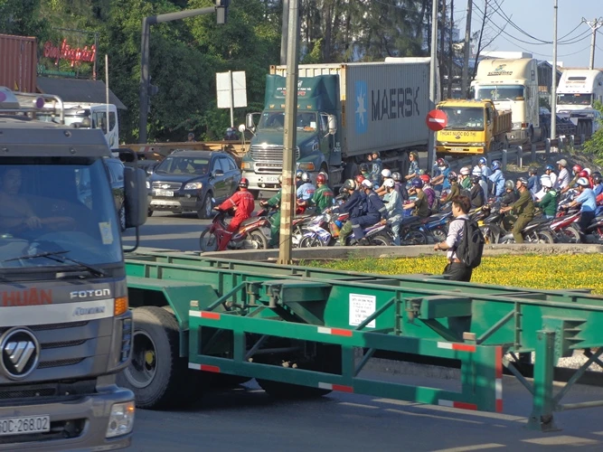 Khởi công xây cầu vượt, hầm chui tại nút giao Mỹ Thủy ảnh 1 Khởi công xây cầu vượt, hầm chui tại nút giao Mỹ Thủy ảnh 1