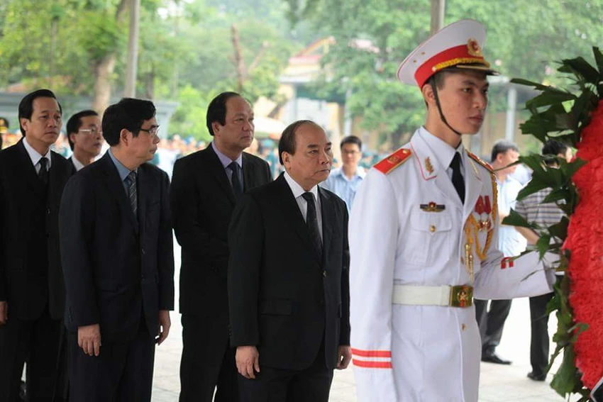 Thủ tướng Chính phủ Nguyễn Xuân Phúc cùng đoàn