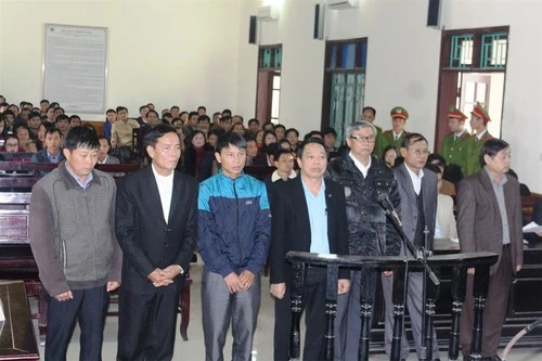 Nguyên chủ tịch UBND huyện Kỳ Anh cùng đồng phạm được giảm án ảnh 1