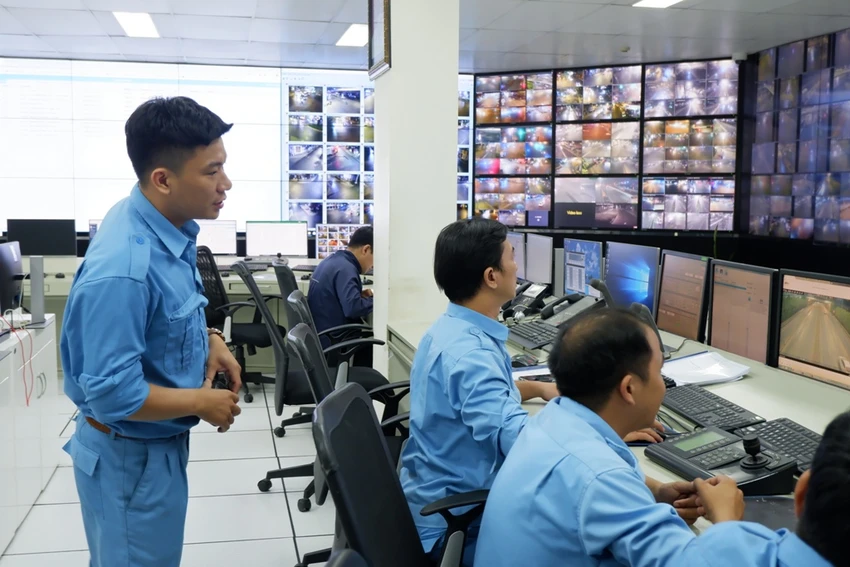 Hầm sông Sài Gòn phục vụ xuyên tết ảnh 9 ham-song-sai-gon-10