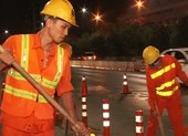 Một ngày theo chân những công nhân trong hầm sông Sài Gòn