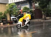 TP.HCM được giải nhiệt sau cơn mưa trái mùa