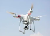 Cấm flycam bay trong phạm vi 8 km từ ranh cảng hàng không