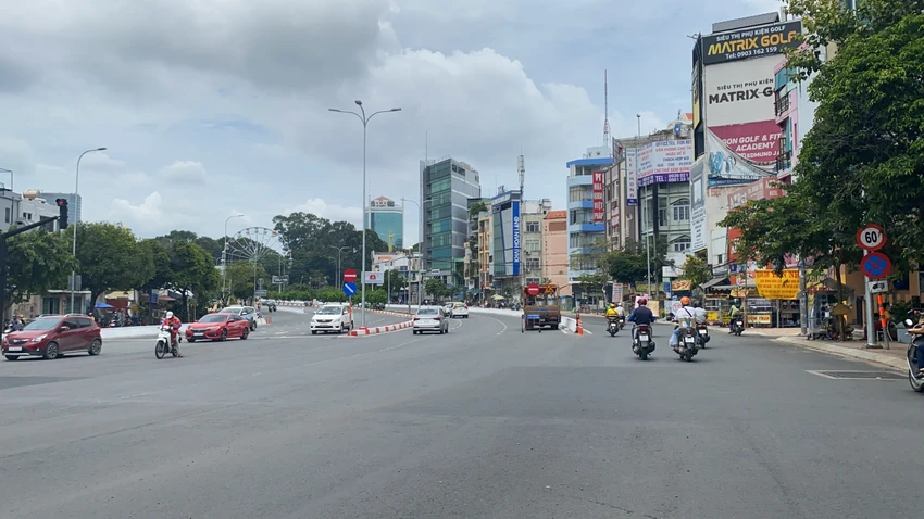 nguyen-huu-canh-10