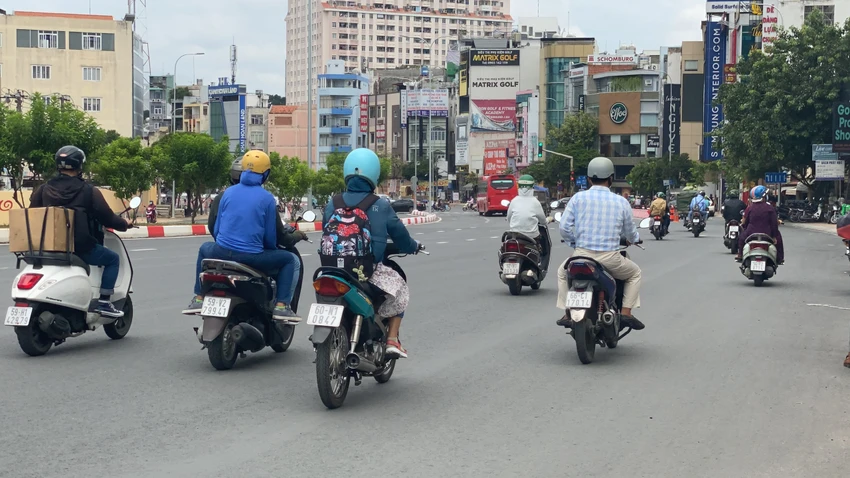nguyen-huu-canh-8