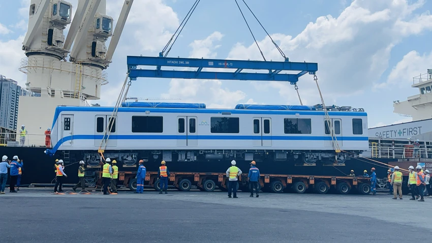6 ngày nữa, 2 đoàn tàu metro tiếp tục cập cảng Khánh Hội ảnh 1 6 ngày nữa, 2 đoàn tàu metro tiếp tục cập cảng Khánh Hội ảnh 1