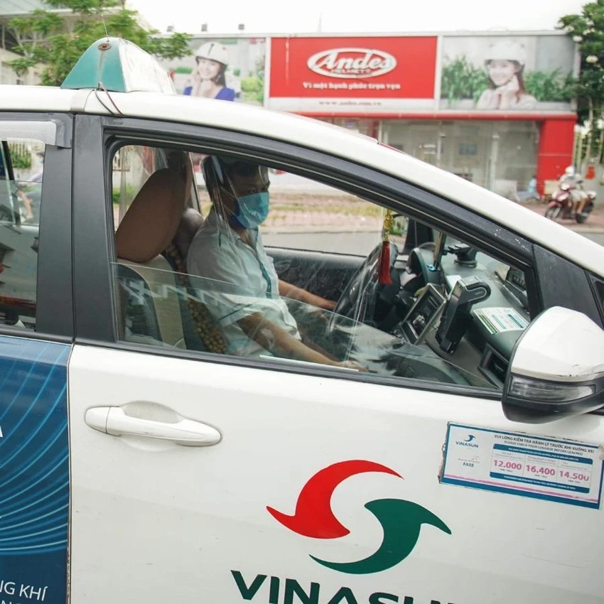 Vinasun đồng hành cùng tuyến đầu chống dịch ảnh 1