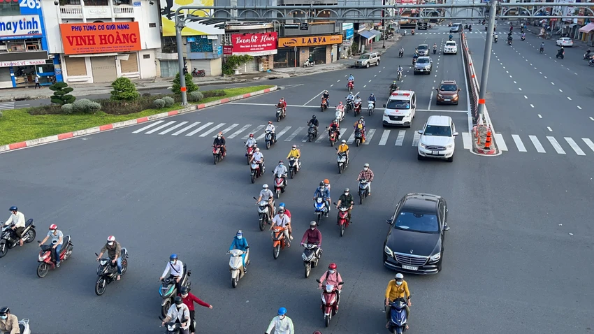 Chính thức: 3 phương án đưa người lao động đi lại liên vùng với TP.HCM ảnh 1