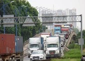 TP.HCM đề xuất lùi thời gian thu phí cảng biển đến ngày 1-10