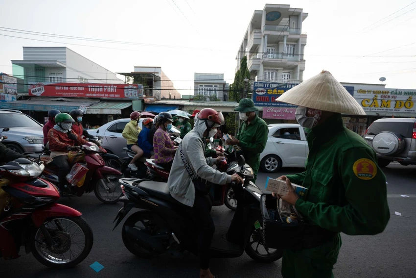 Xí nghiệp phà Cát Lái huy động mọi nguồn lực để phục vụ người dân. Ảnh: ĐT. Xí nghiệp phà Cát Lái huy động mọi nguồn lực để phục vụ người dân. Ảnh: ĐT.