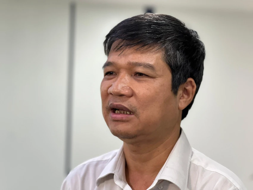 Ông Nguyễn Thanh Nam, Phó Giám đốc điều hành dự án BOT Xa lộ Hà Nội trao đổi với PV PLO. Ảnh: ĐT. Ông Nguyễn Thanh Nam, Phó Giám đốc điều hành dự án BOT Xa lộ Hà Nội trao đổi với PV PLO. Ảnh: ĐT.