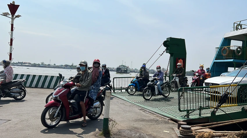 TP.HCM đưa ra 5 phương án xây dựng phà Cát Lái. Ảnh: ĐT. TP.HCM đưa ra 5 phương án xây dựng phà Cát Lái. Ảnh: ĐT.