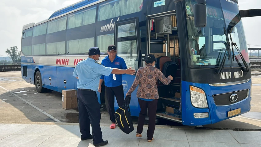Lượng khách qua BXMĐ mới dù tăng nhưng đang có dấu hiệu dịch chuyển. Ảnh: ĐT. Lượng khách qua BXMĐ mới dù tăng nhưng đang có dấu hiệu dịch chuyển. Ảnh: ĐT.