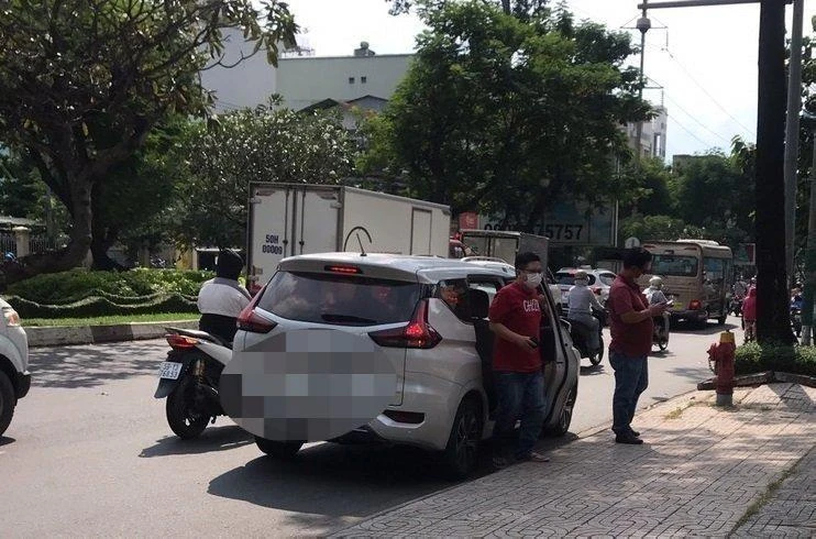 Sở GTVT TP.HCM cho biết để xử lý taxi trá hình cần sự phối hợp của nhiều sở ngành, theo các chức năng nhiệm vụ riêng. Ảnh: ĐT. Sở GTVT TP.HCM cho biết để xử lý taxi trá hình cần sự phối hợp của nhiều sở ngành, theo các chức năng nhiệm vụ riêng. Ảnh: ĐT.