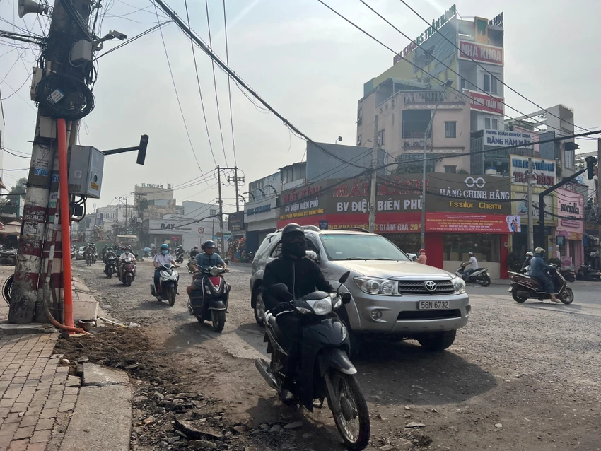 Rào chắn trên đường Võ Văn Ngân lấn lòng đường: Chủ đầu tư nói gì? ảnh 2 Rào chắn trên đường Võ Văn Ngân lấn lòng đường: Chủ đầu tư nói gì? ảnh 2