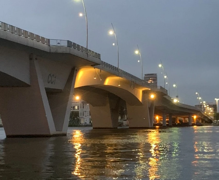 75 vị trí ở các tuyến đường thủy ở TP.HCM được lắp đặt đèn led chiếu sáng. Ảnh: CTV. 75 vị trí ở các tuyến đường thủy ở TP.HCM được lắp đặt đèn led chiếu sáng. Ảnh: CTV.