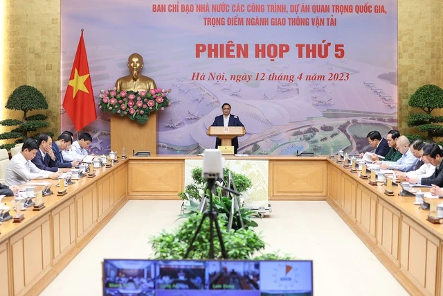 Thủ tướng Chính phủ Phạm Minh Chính, Trưởng Ban Chỉ đạo Nhà nước các công trình, dự án quan trọng quốc gia, trọng điểm ngành giao thông vận tải chủ trì họp phiên thứ 5 của Ban Chỉ đạo - Ảnh: VGP/Nhật Bắc. Thủ tướng Chính phủ Phạm Minh Chính, Trưởng Ban Chỉ đạo Nhà nước các công trình, dự án quan trọng quốc gia, trọng điểm ngành giao thông vận tải chủ trì họp phiên thứ 5 của Ban Chỉ đạo - Ảnh: VGP/Nhật Bắc.