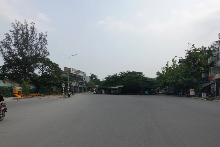 Khu vực nâng cấp đường Cao Lỗ, đoạn từ đường Phạm Thế Hiển đến rạch Du, tổng mức đầu tư được duyệt ban đầu là 297 tỉ đồng. Khu vực nâng cấp đường Cao Lỗ, đoạn từ đường Phạm Thế Hiển đến rạch Du, tổng mức đầu tư được duyệt ban đầu là 297 tỉ đồng.