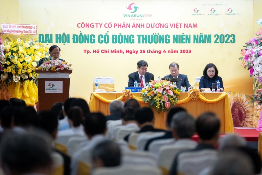 Đại hội đồng cổ đông thường niên 2023 của Vinasun . Ảnh: CTV. Đại hội đồng cổ đông thường niên 2023 của Vinasun . Ảnh: CTV.