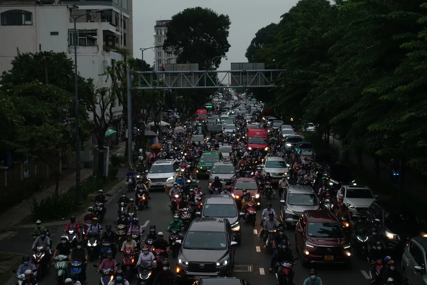 Dự kiến ngày 1-9, lượng khách tới Bến xe Miền Tây, Miền Đông cũ, Bến xe Miền Đông mới sẽ tăng mạnh. Dự kiến ngày 1-9, lượng khách tới Bến xe Miền Tây, Miền Đông cũ, Bến xe Miền Đông mới sẽ tăng mạnh.
